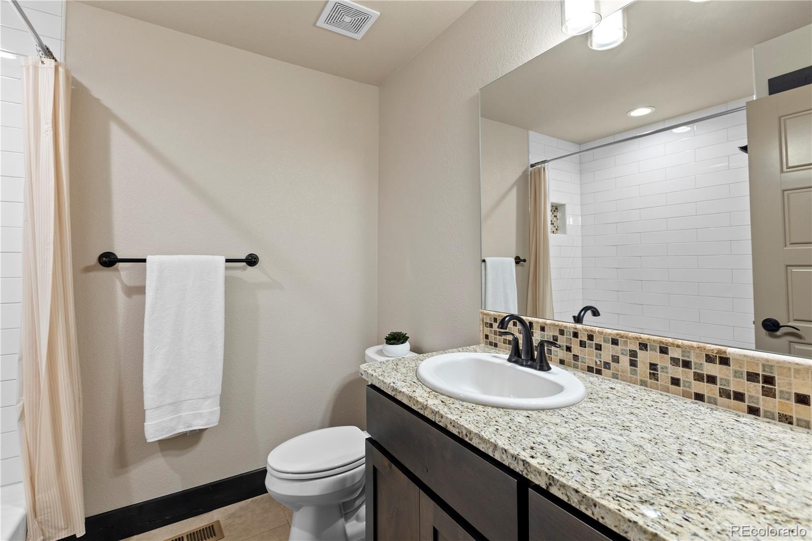 3948 Avenida Del Sol Drive