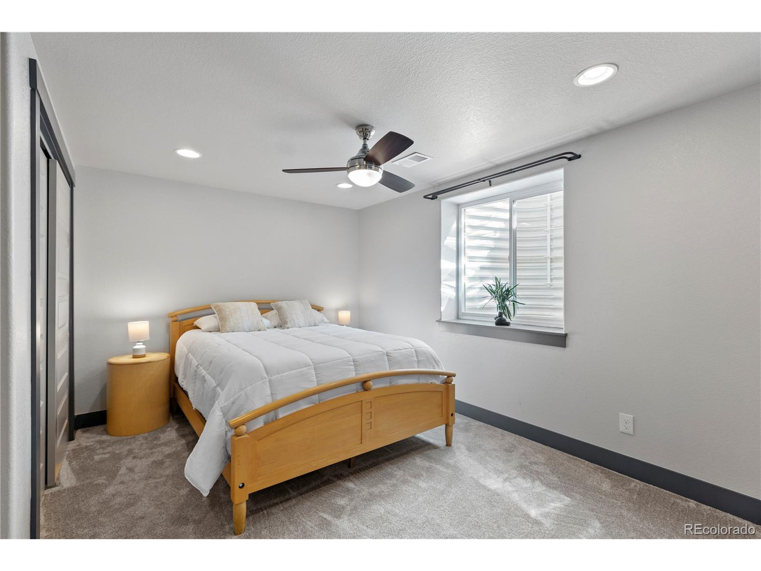 3948 Avenida Del Sol Dr