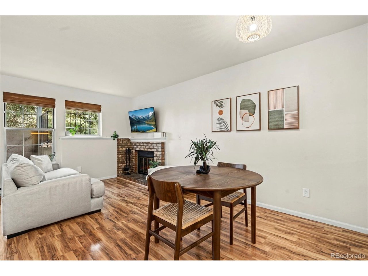 1601 W Swallow Rd 9B