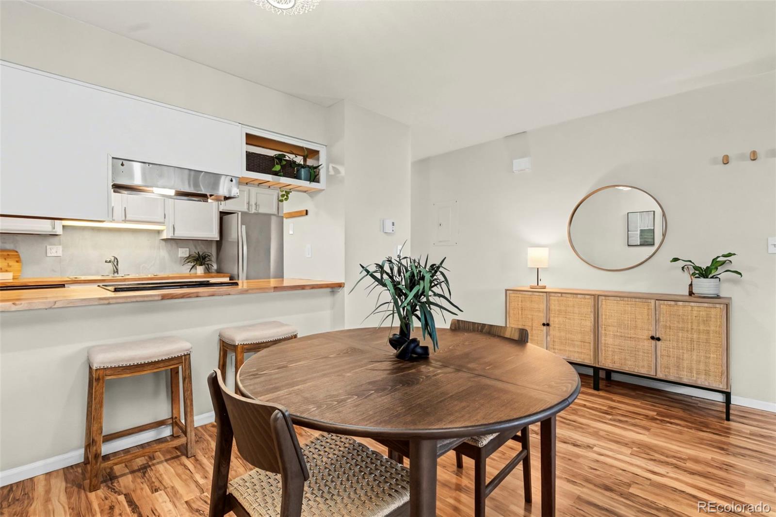 1601 W Swallow Road Unit: 9B