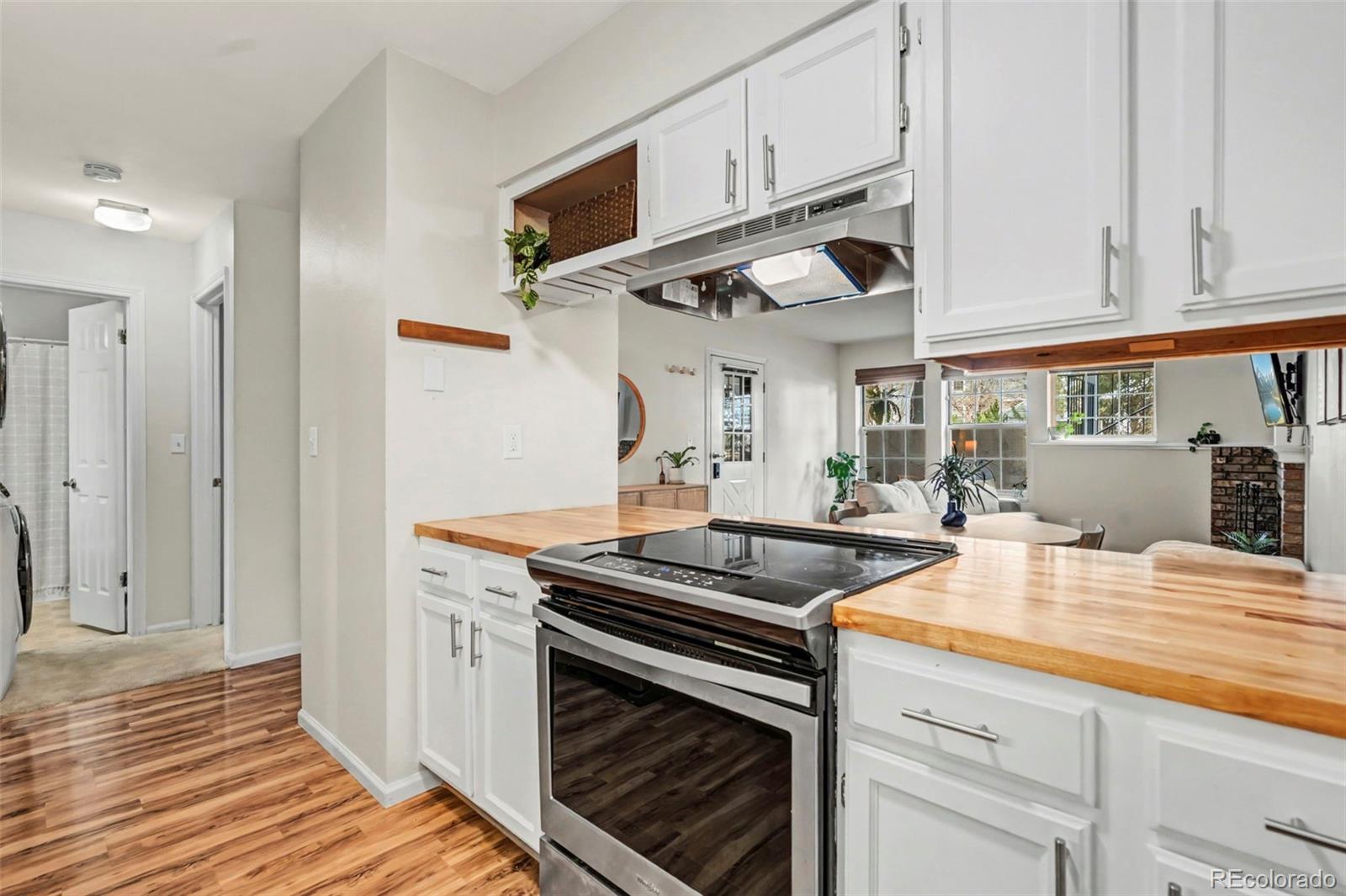 1601 W Swallow Road Unit: 9B