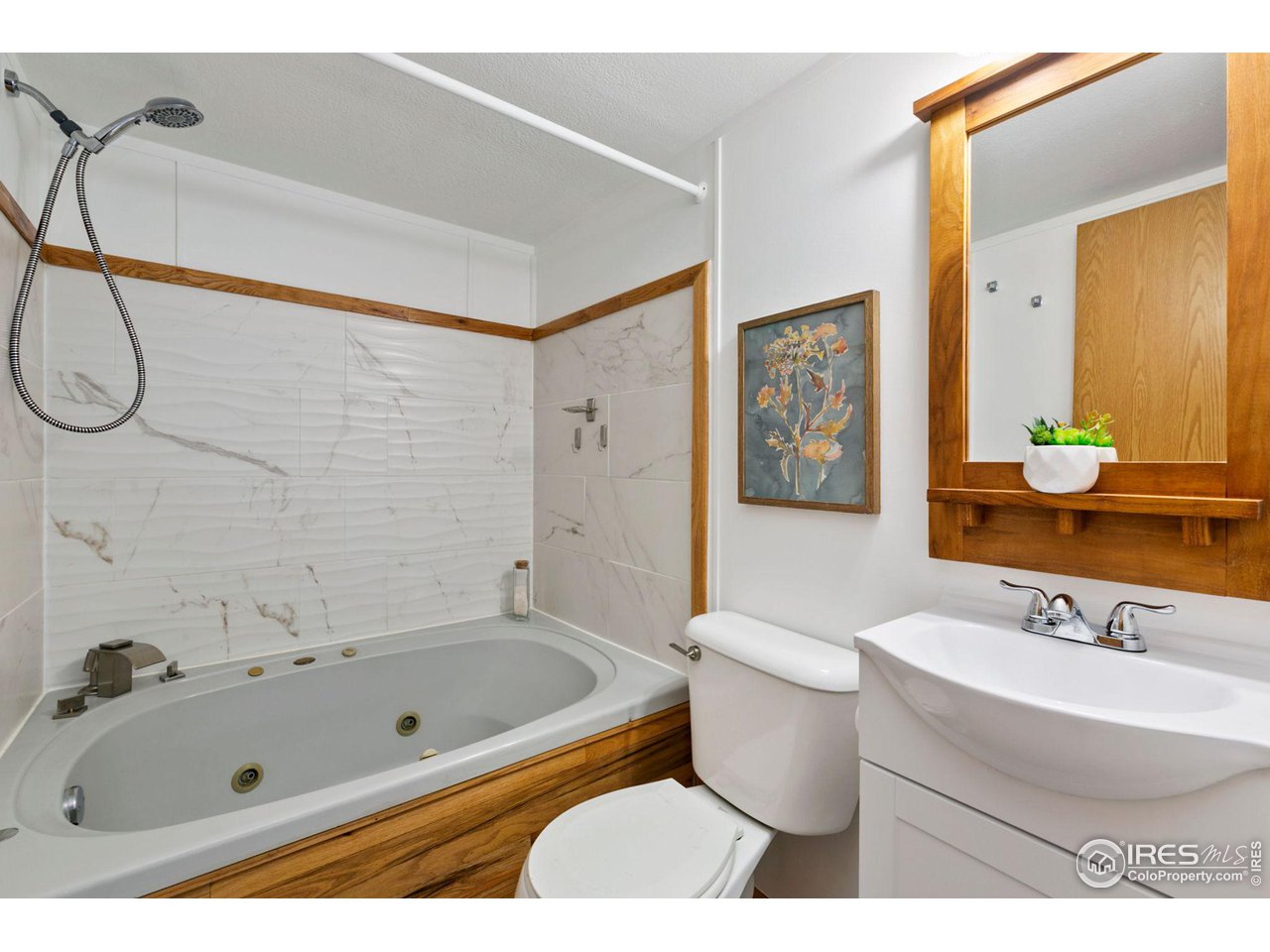 2500 E Harmony Rd 19