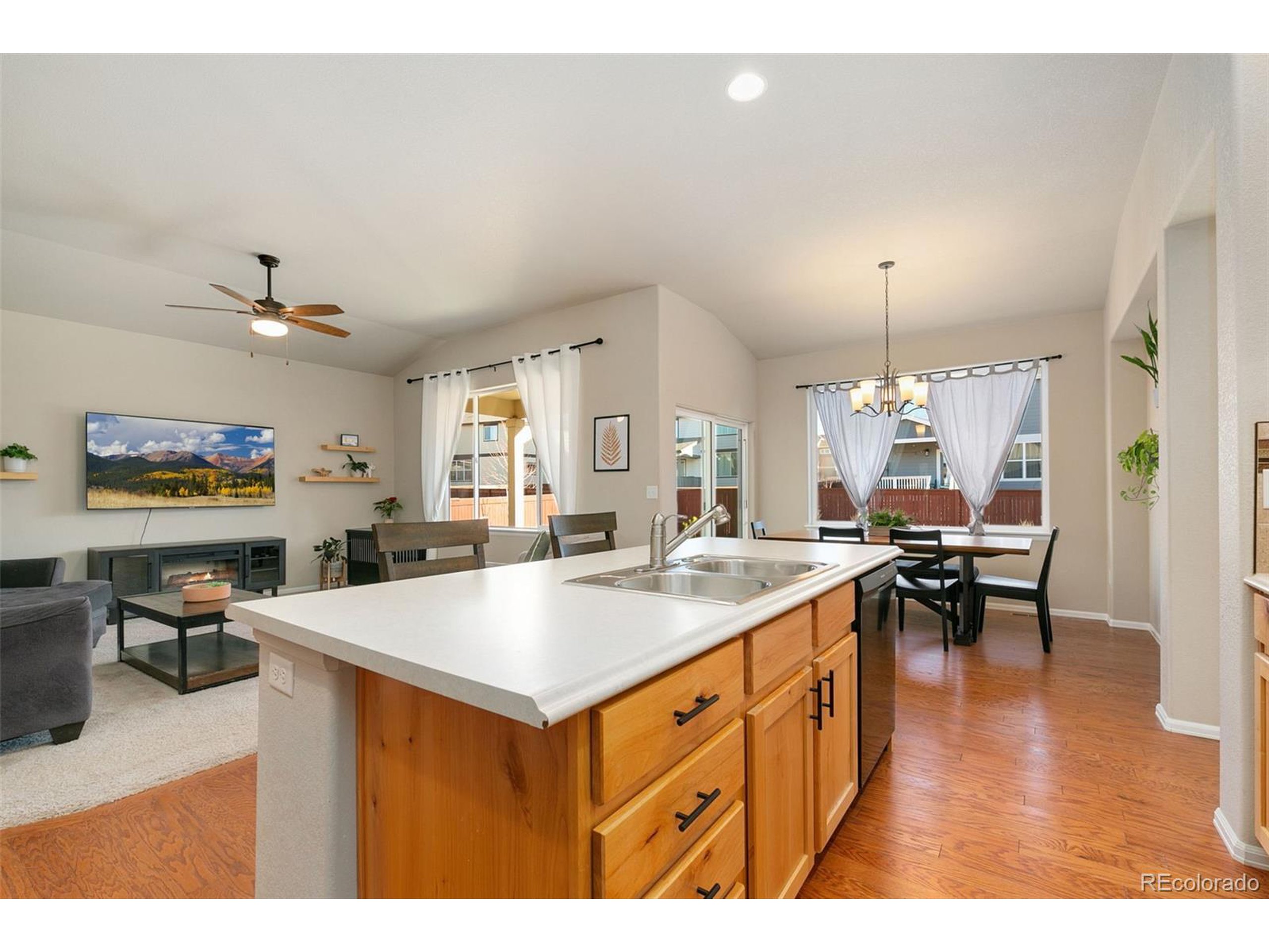 1841 Twilight Glow Dr