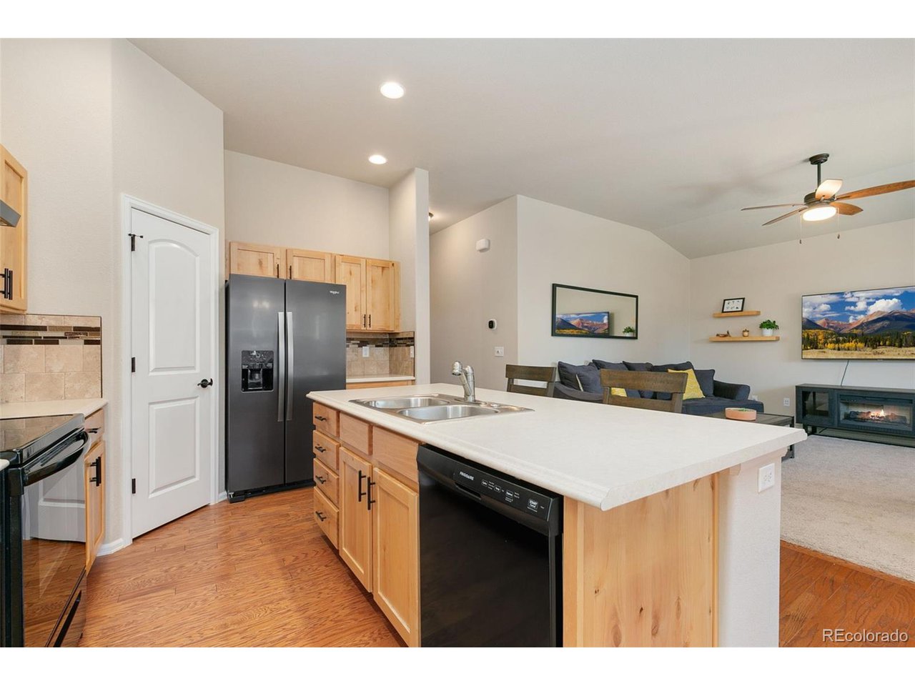 1841 Twilight Glow Dr