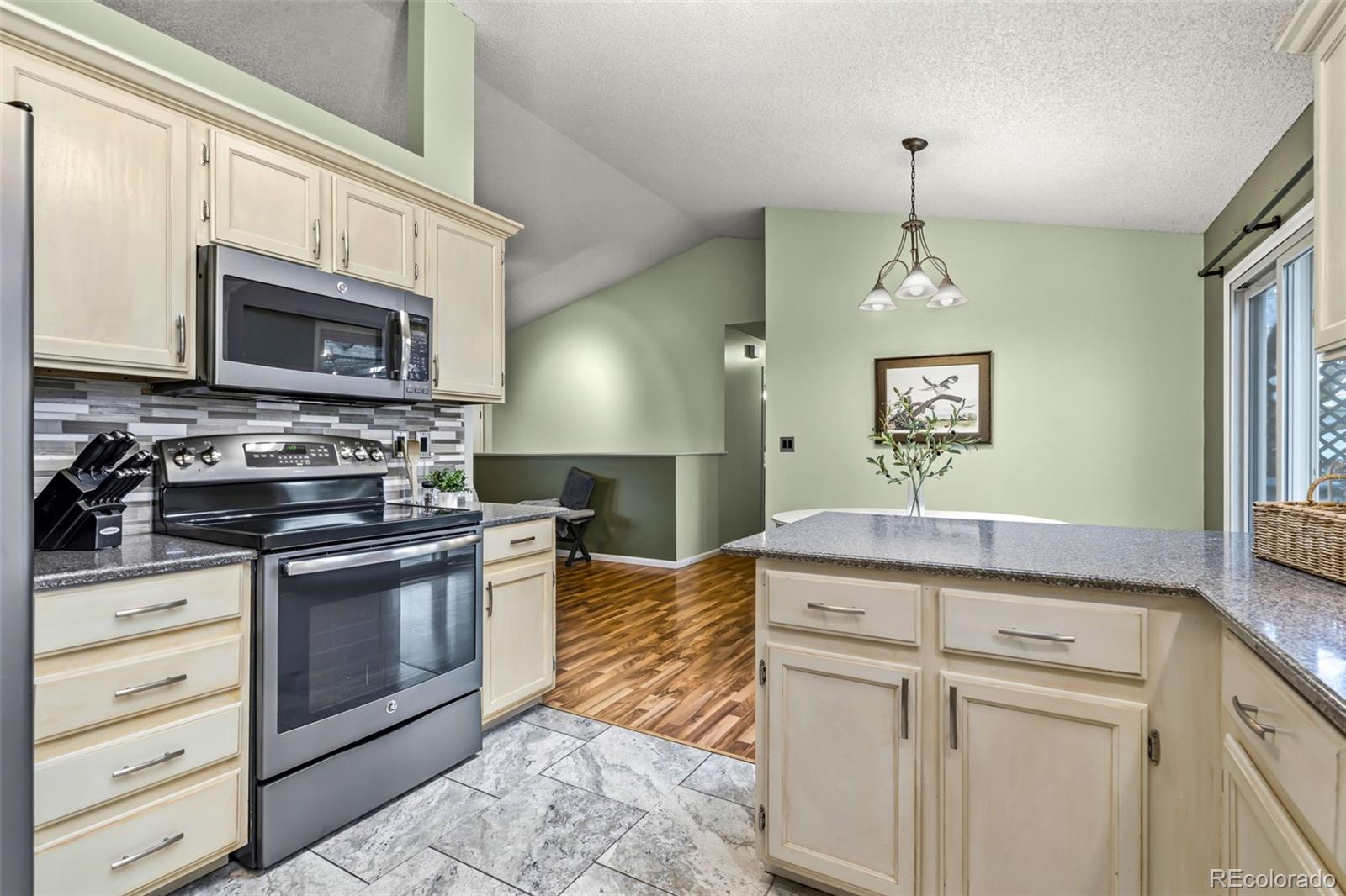 1064 S Edinburgh Drive