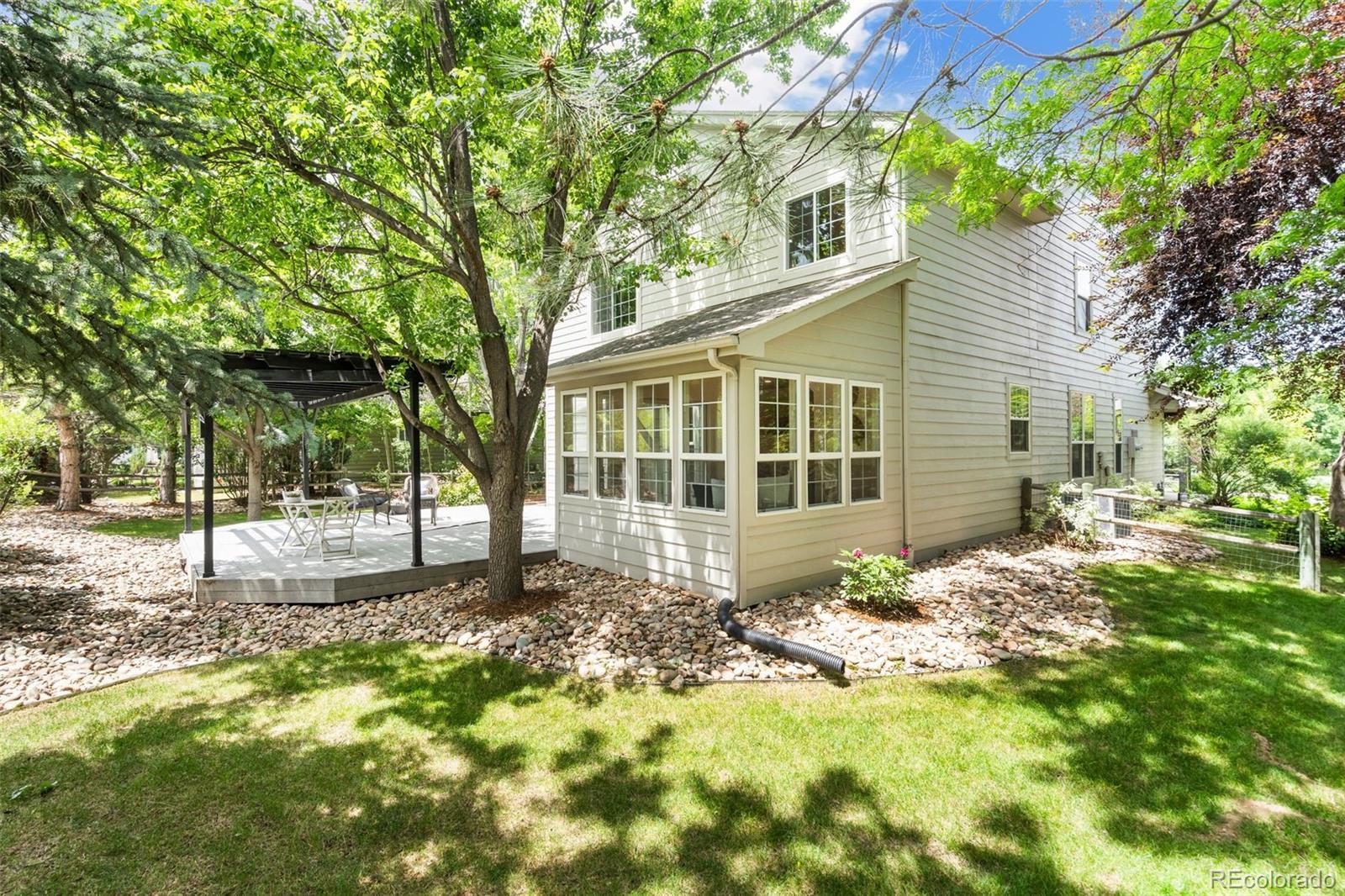 2037 River West Drive