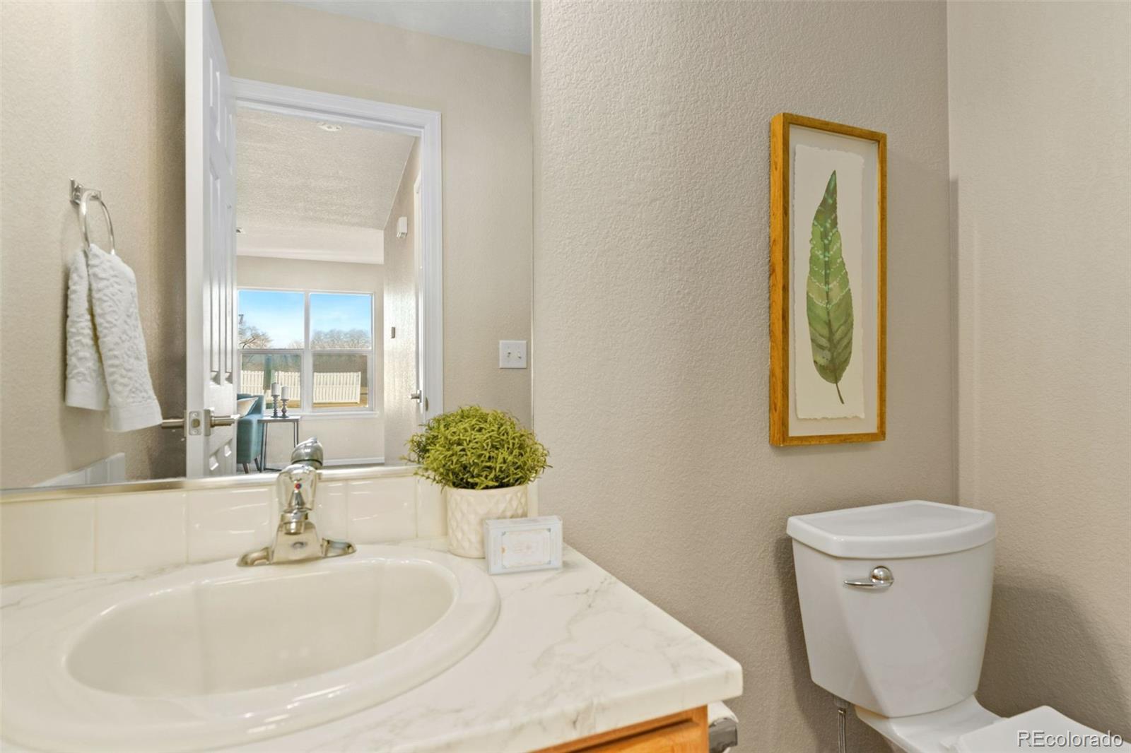 802 Waterglen Drive Unit: L52