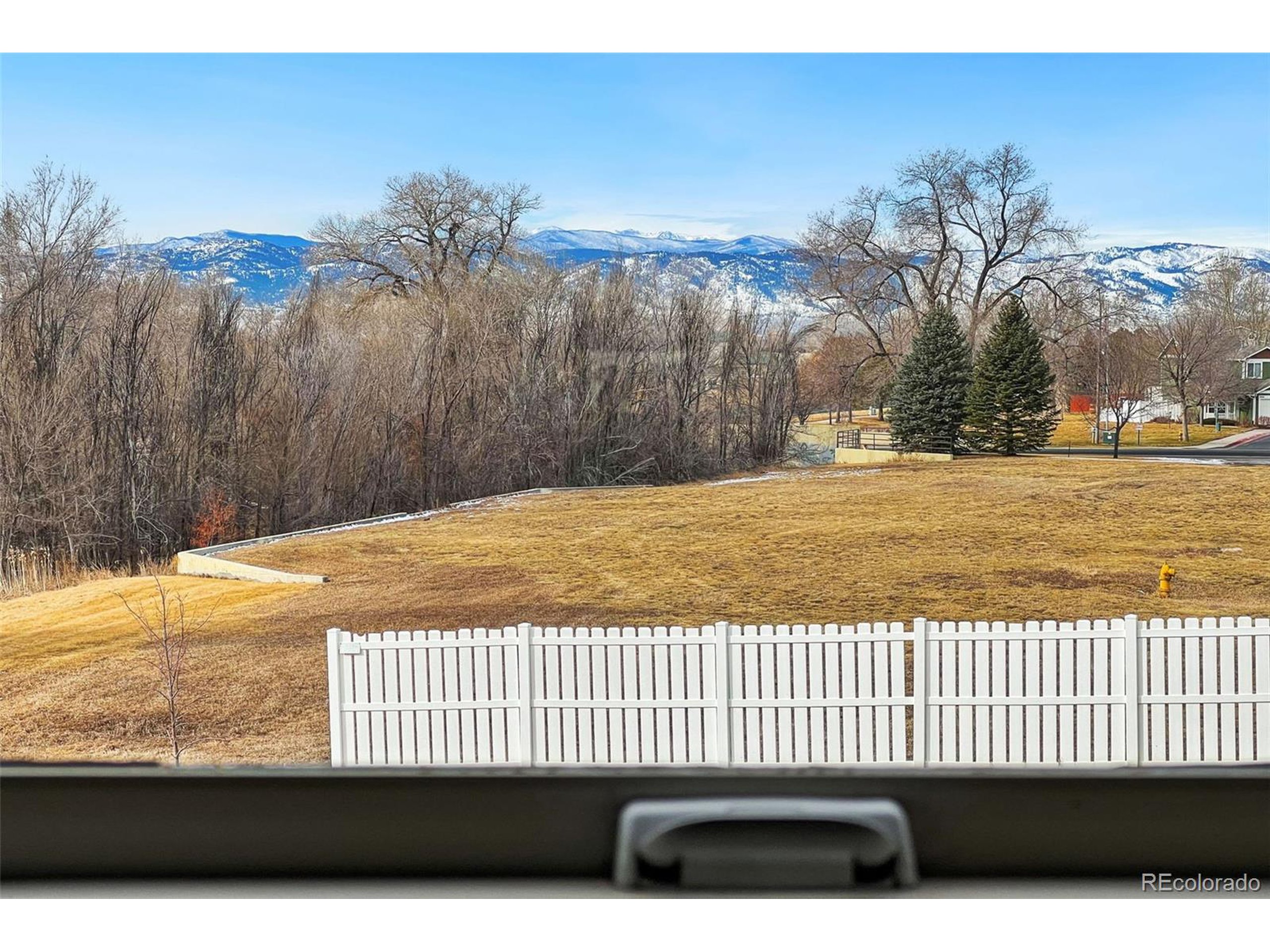 802 Waterglen Dr Unit: L52