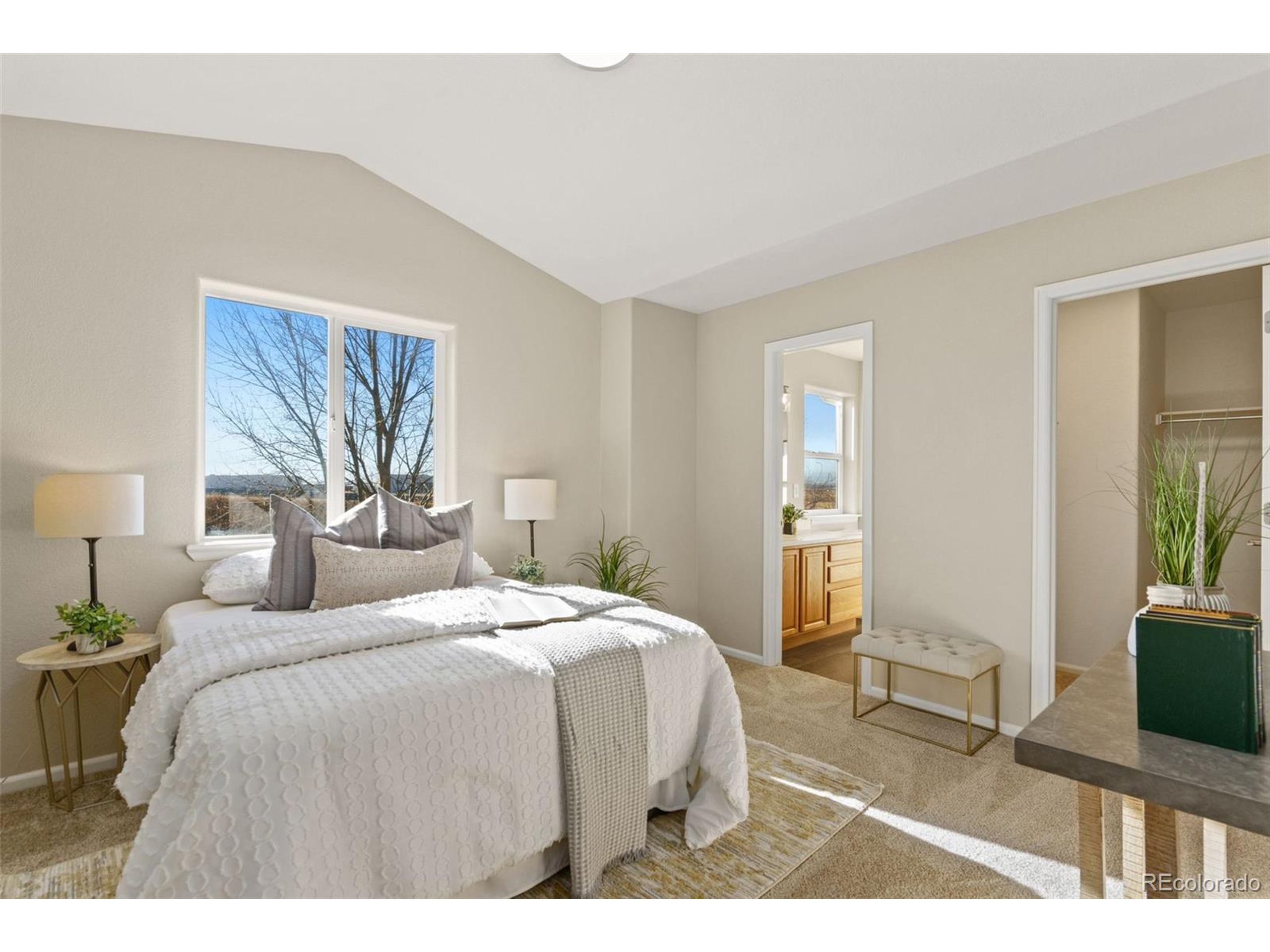 802 Waterglen Dr Unit: L52