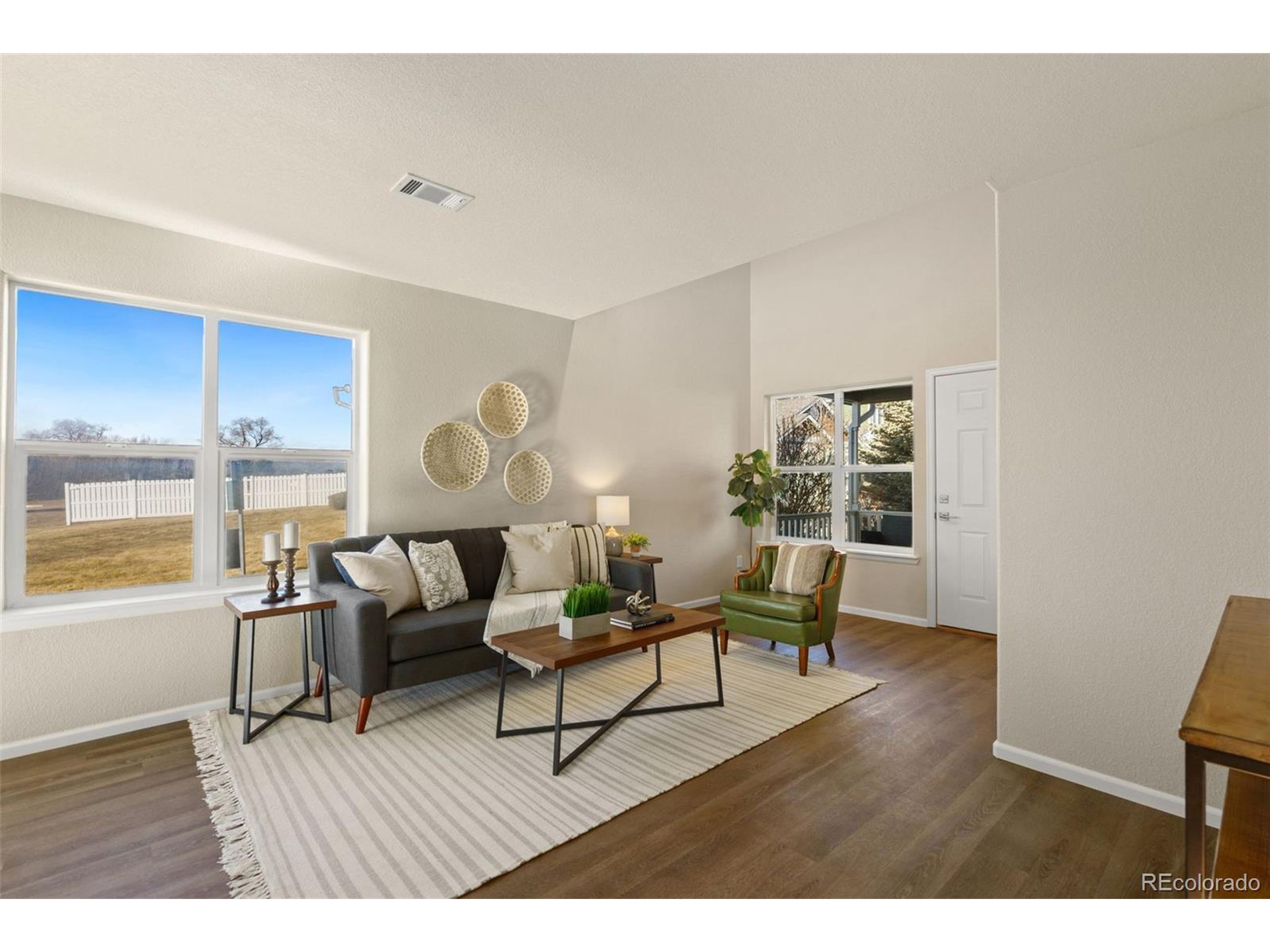 802 Waterglen Dr Unit: L52