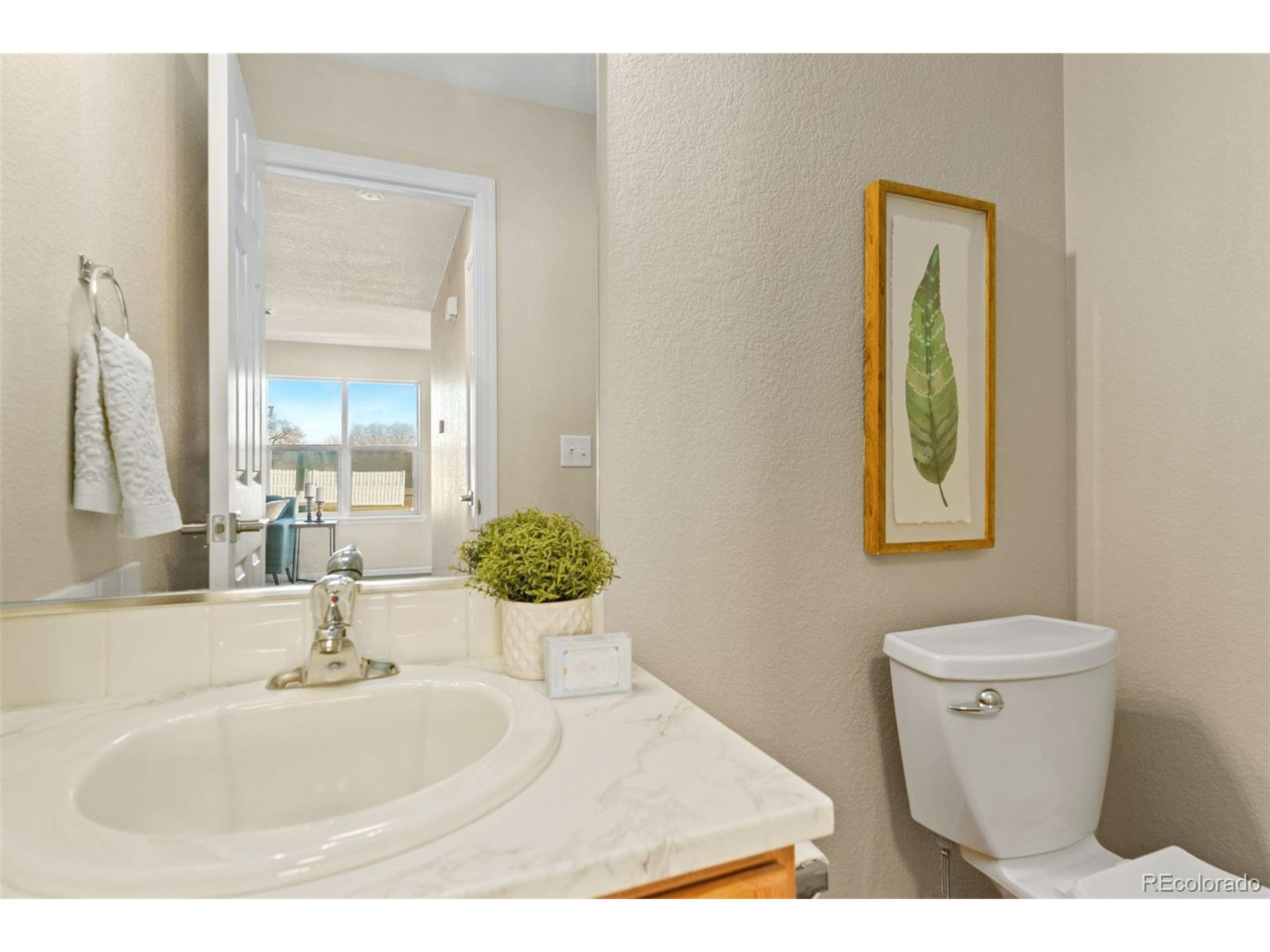 802 Waterglen Dr Unit: L52