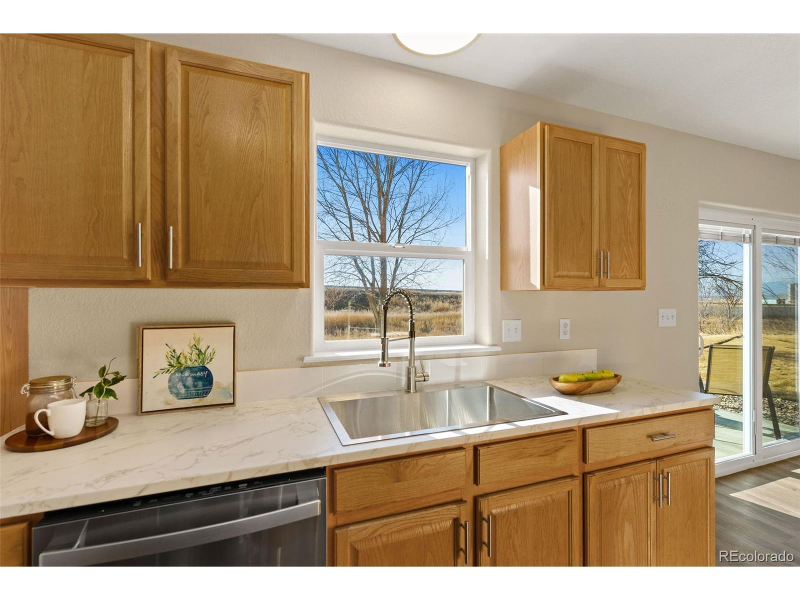 802 Waterglen Dr Unit: L52