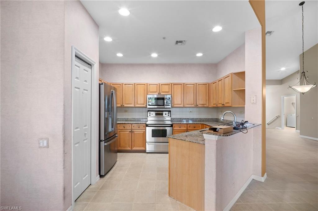 8570 Danbury BLVD # 204