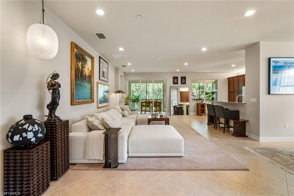 6510 Monterey PT # 204