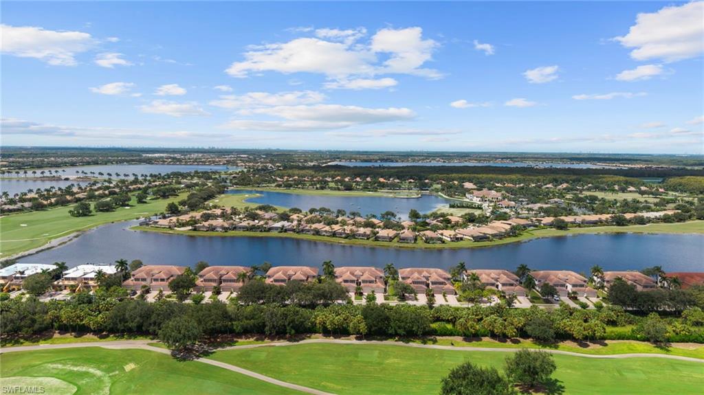 10514 Smokehouse Bay DR # 202