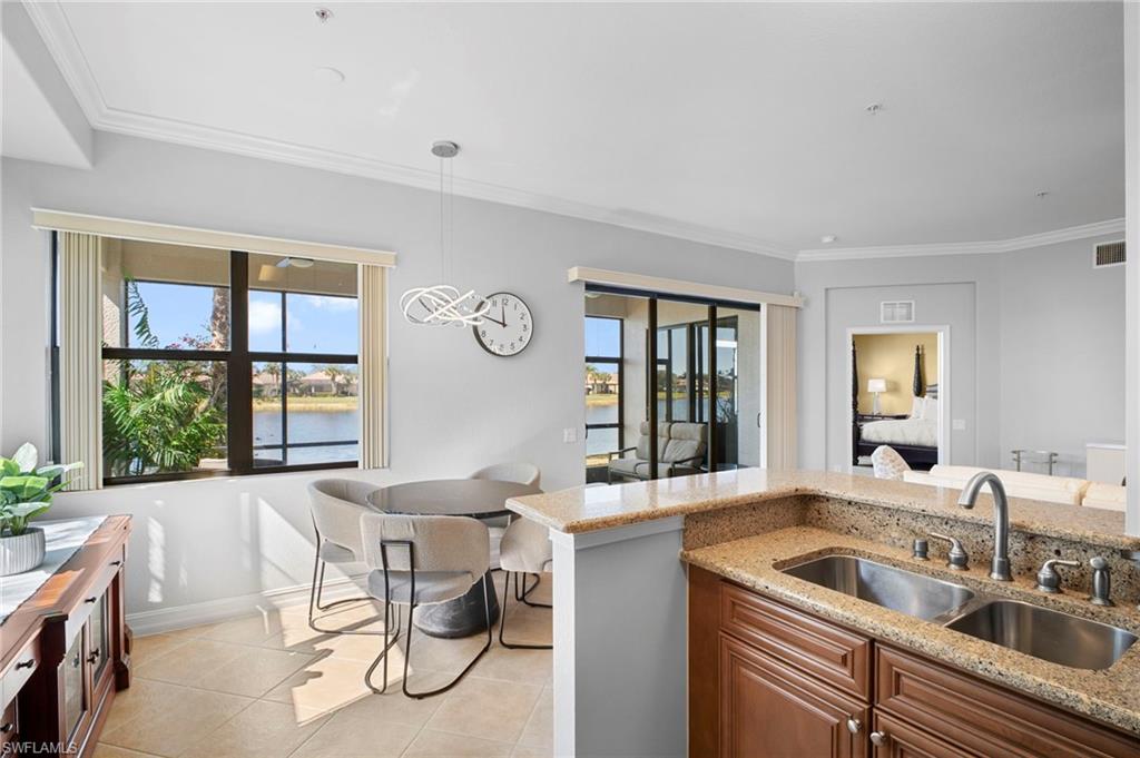 10518 Smokehouse Bay DR # 101