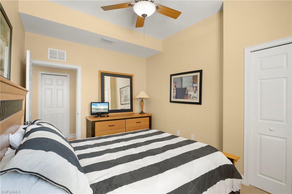 10518 Smokehouse Bay DR # 101