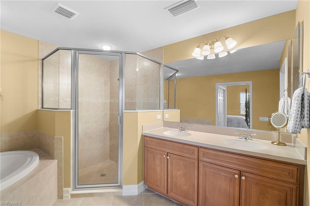 10518 Smokehouse Bay DR # 101