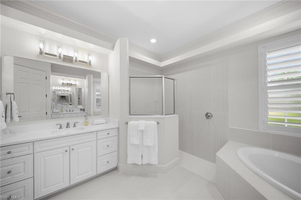 10023 Escambia Bay CT