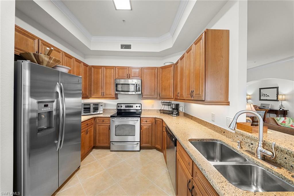 10478 Smokehouse Bay DR 102