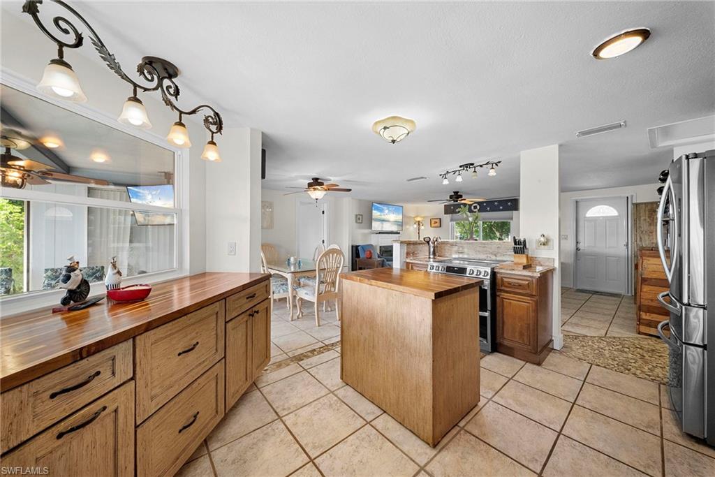 4320 Gulf CIR