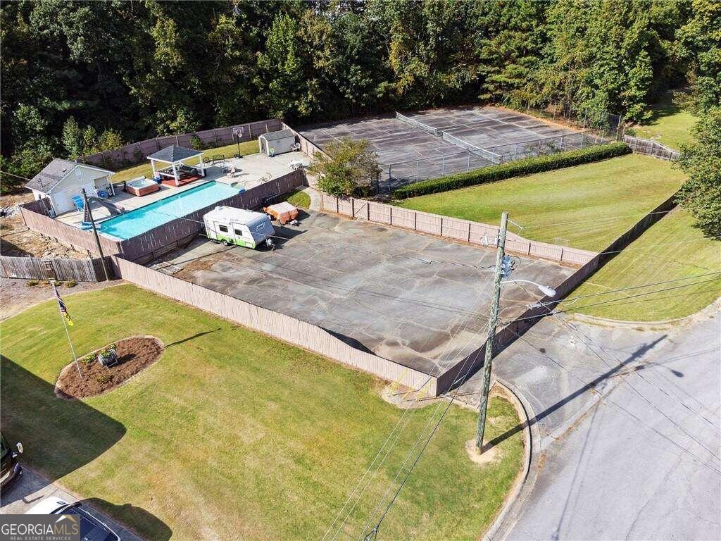 2222 Chateau Drive
