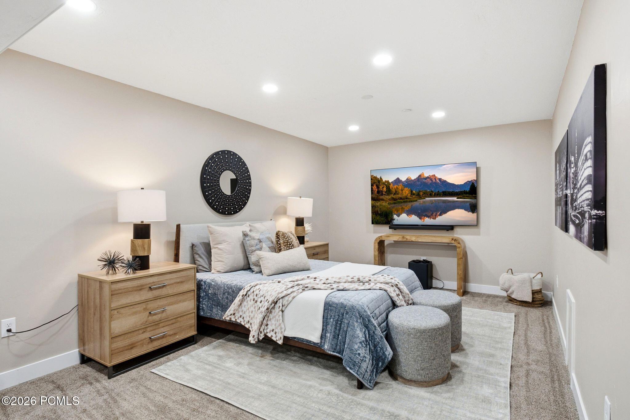 3355 Santa Fe Road