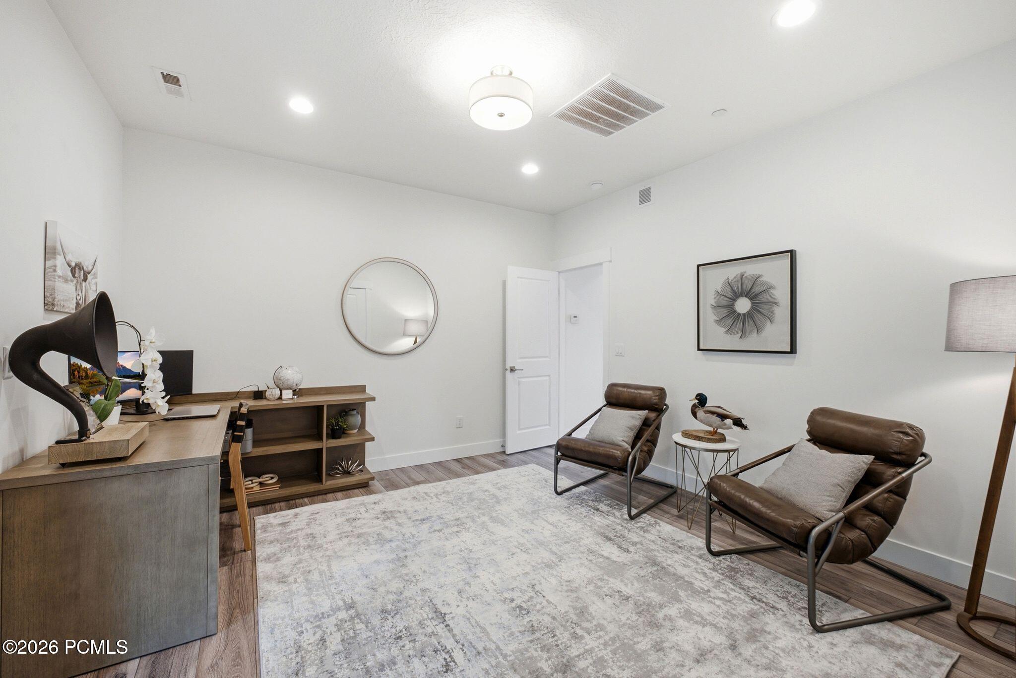 3355 Santa Fe Road