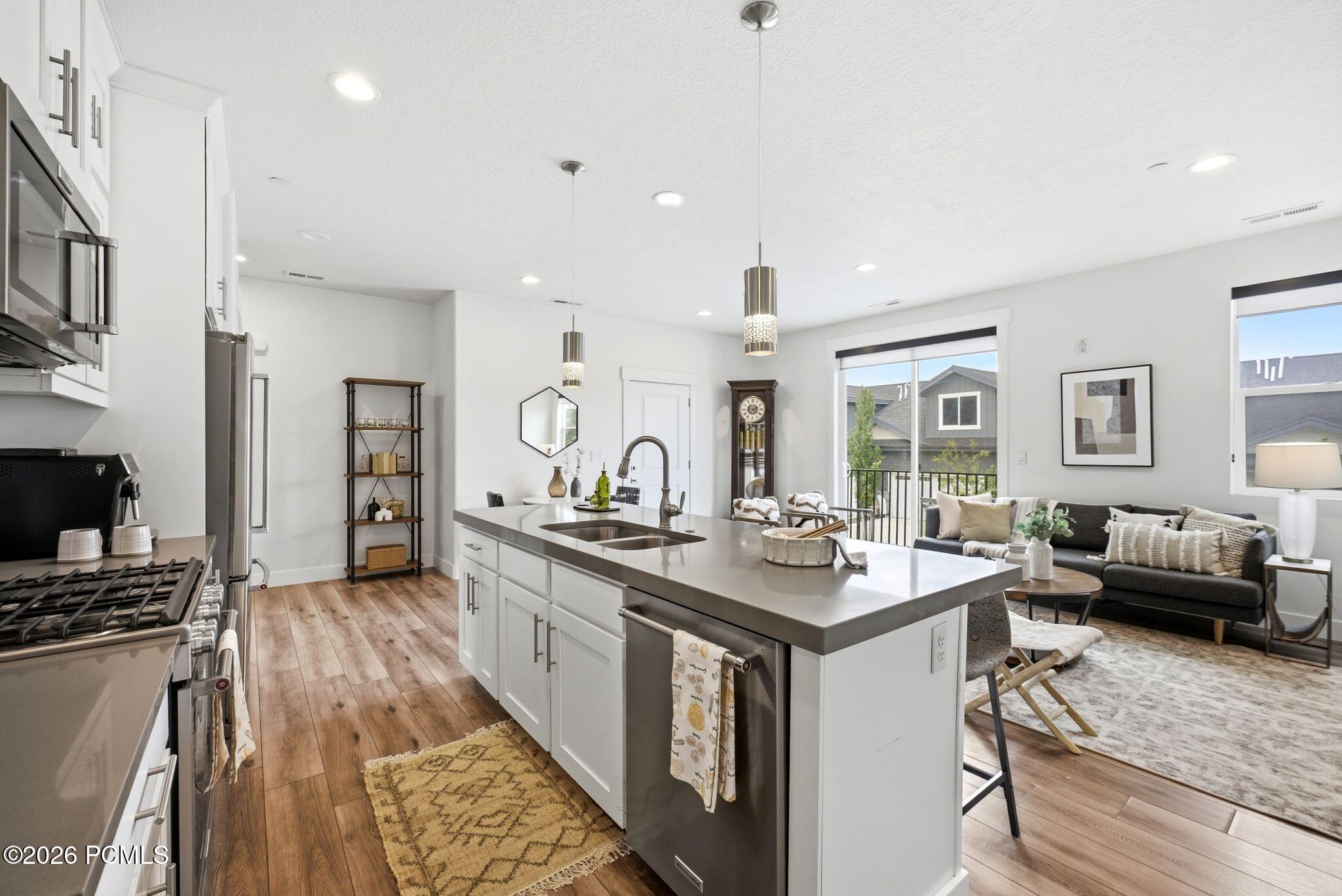 3355 Santa Fe Road