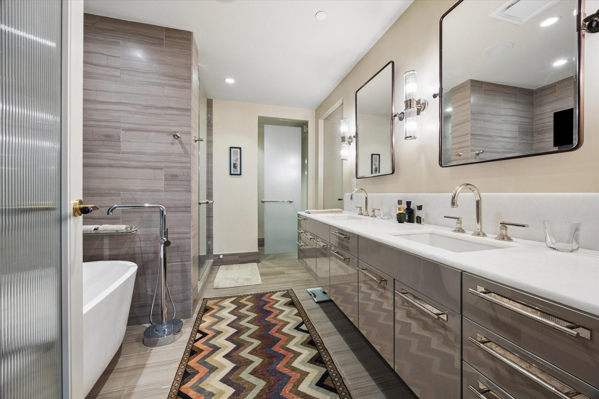 3433 Westheimer Road # 504