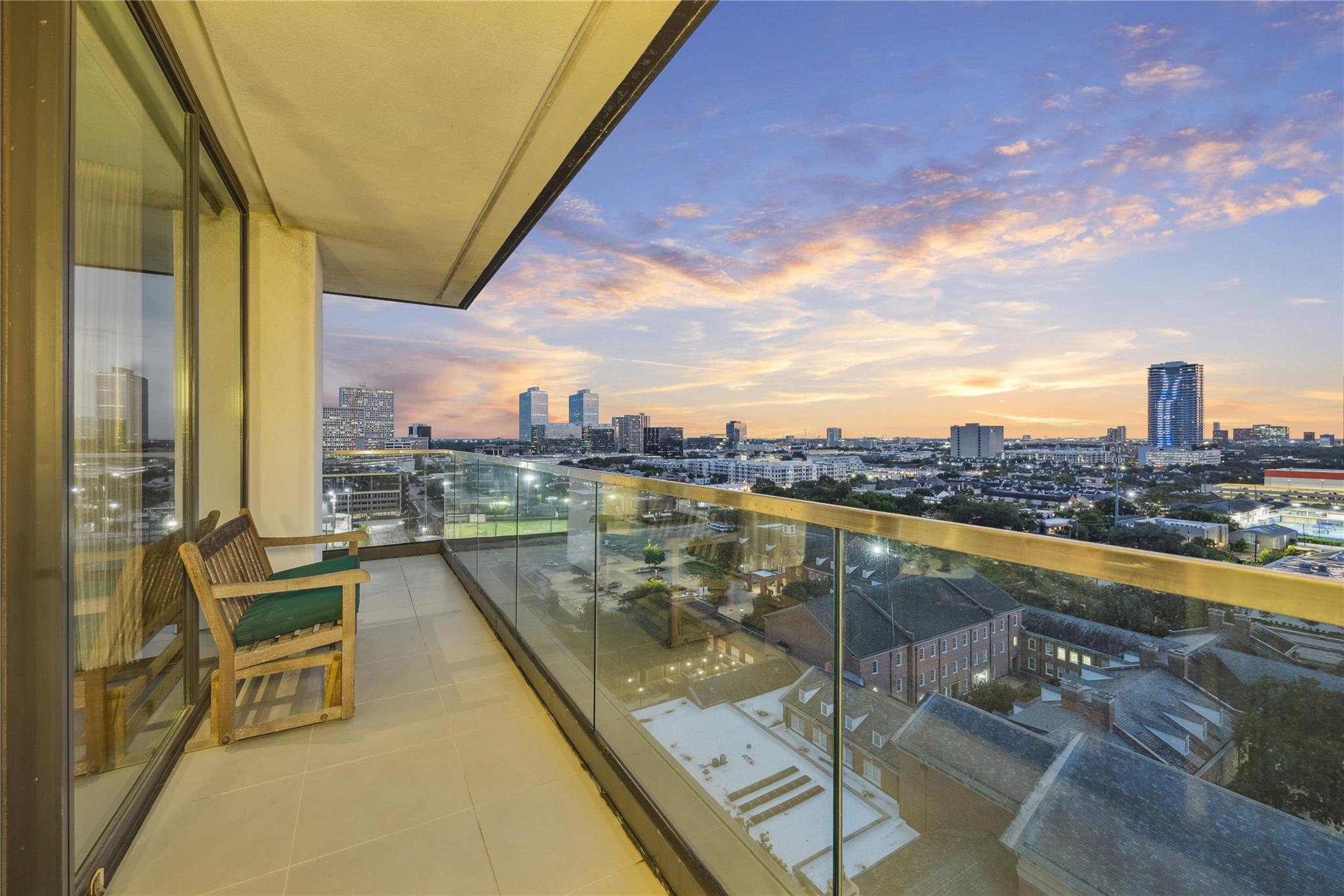 3433 Westheimer Road # 1404