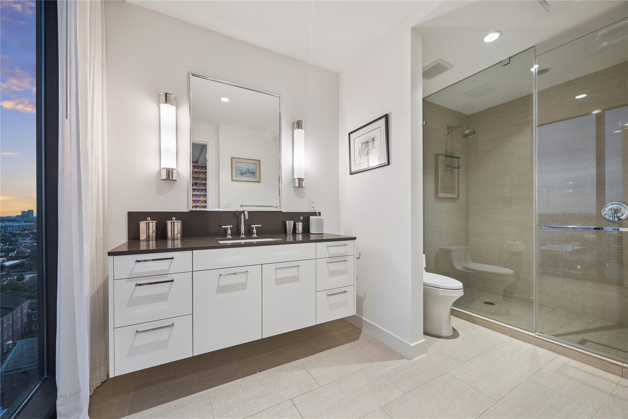 3433 Westheimer Road # 1404