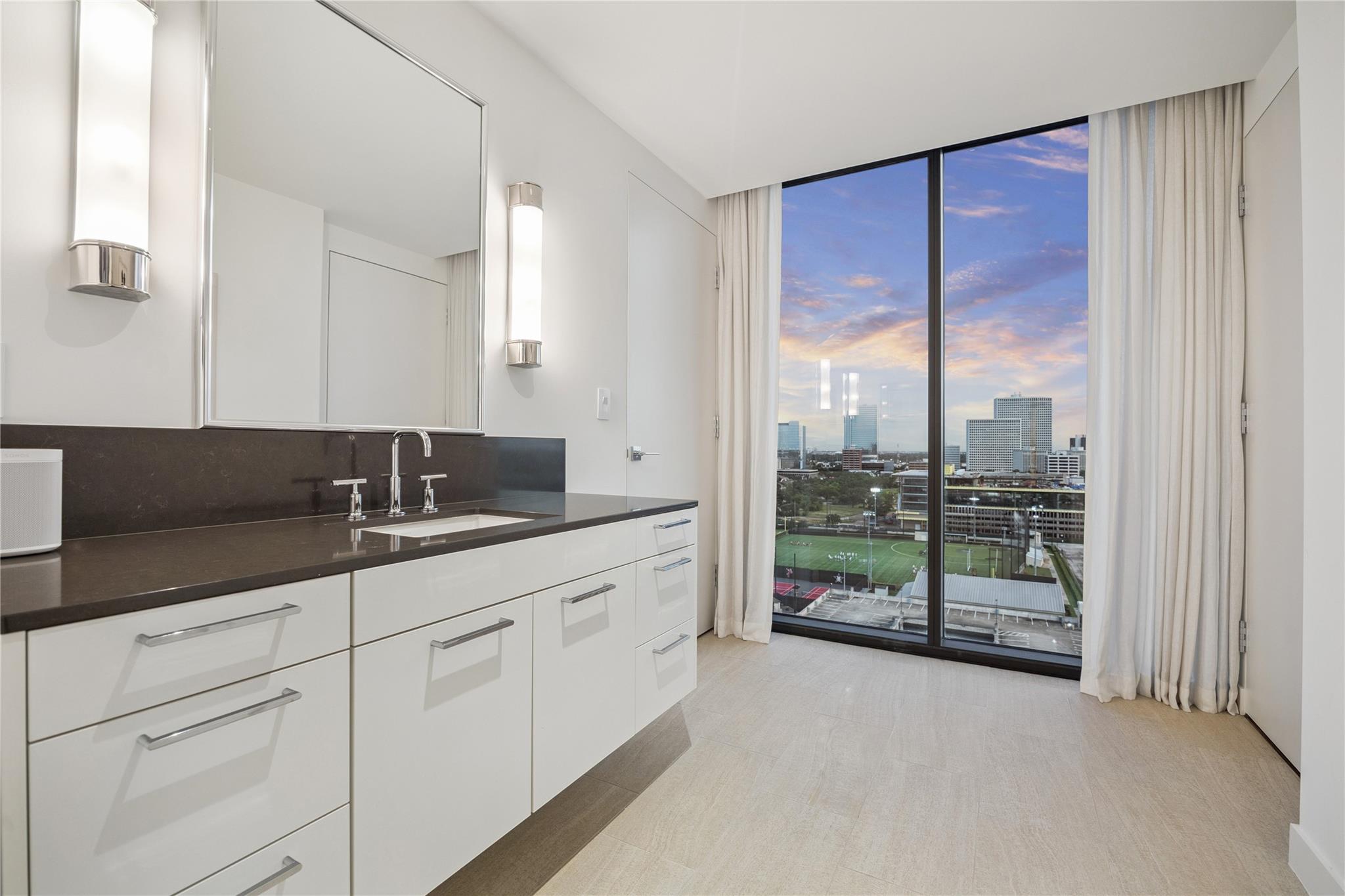 3433 Westheimer Road # 1404
