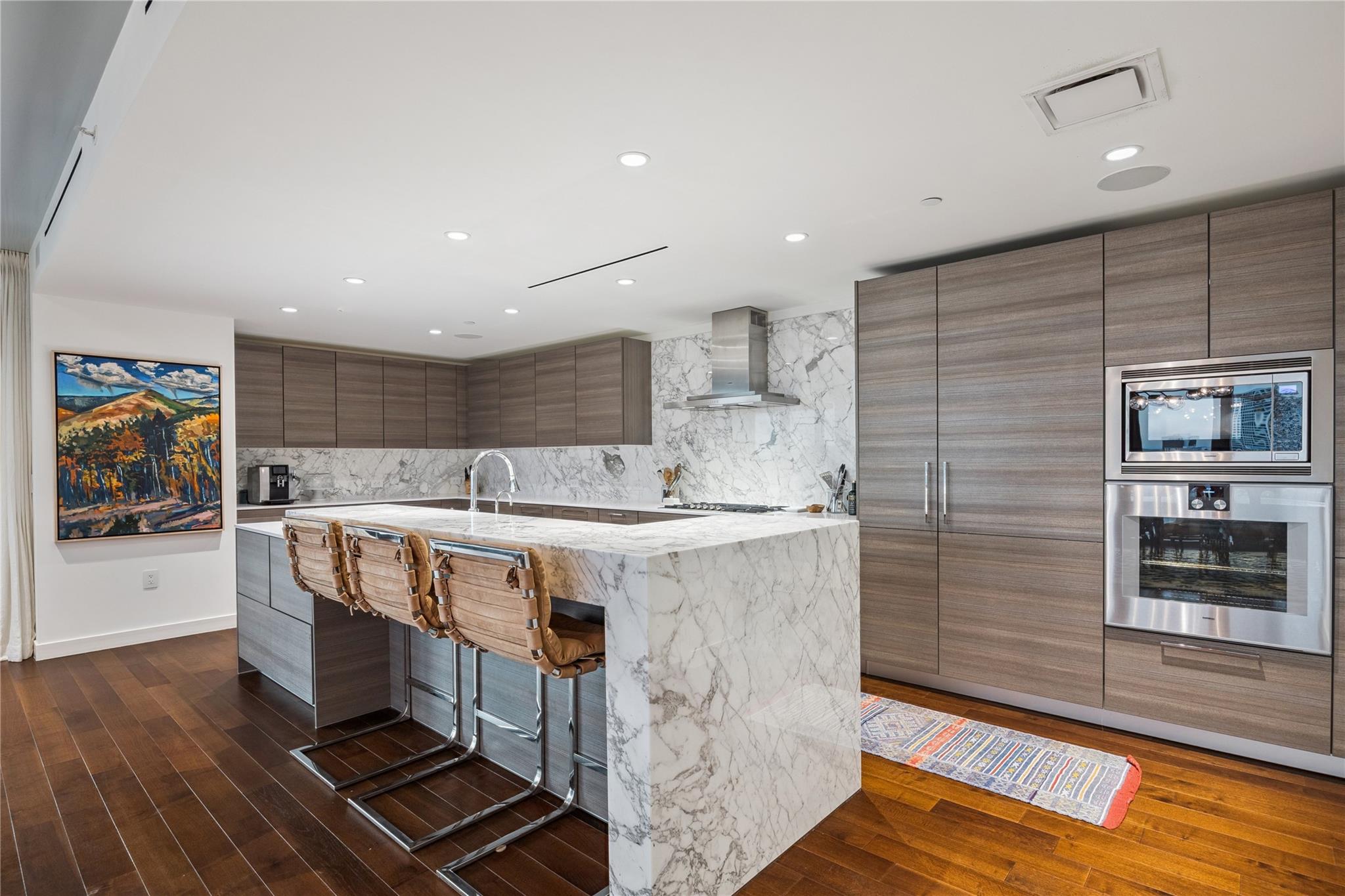 3433 Westheimer Road # 1404