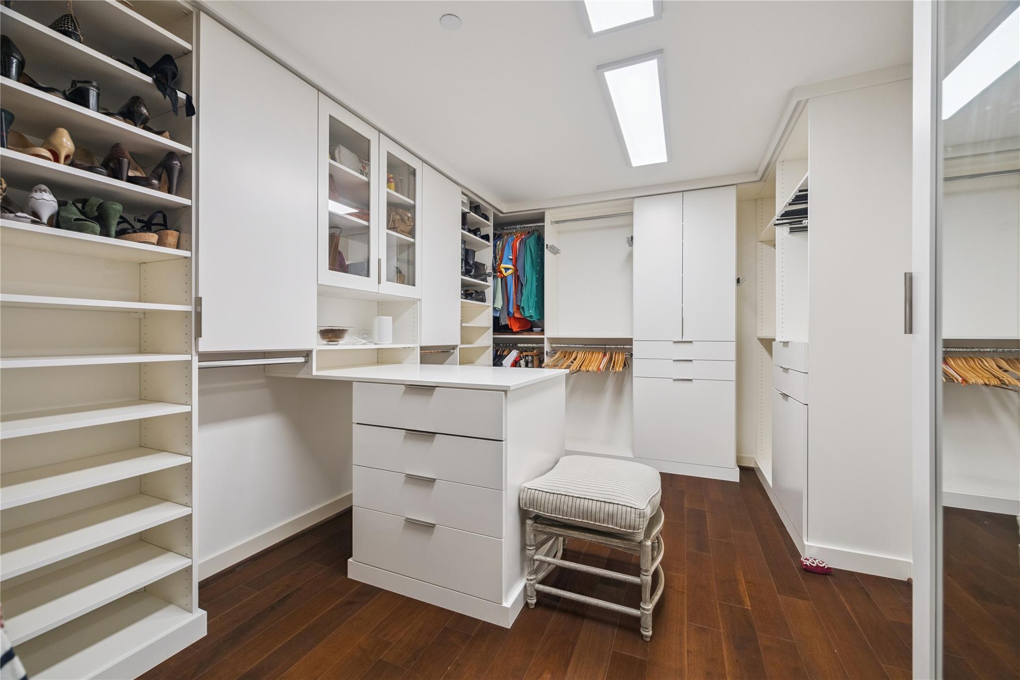 3433 Westheimer Road # 1404