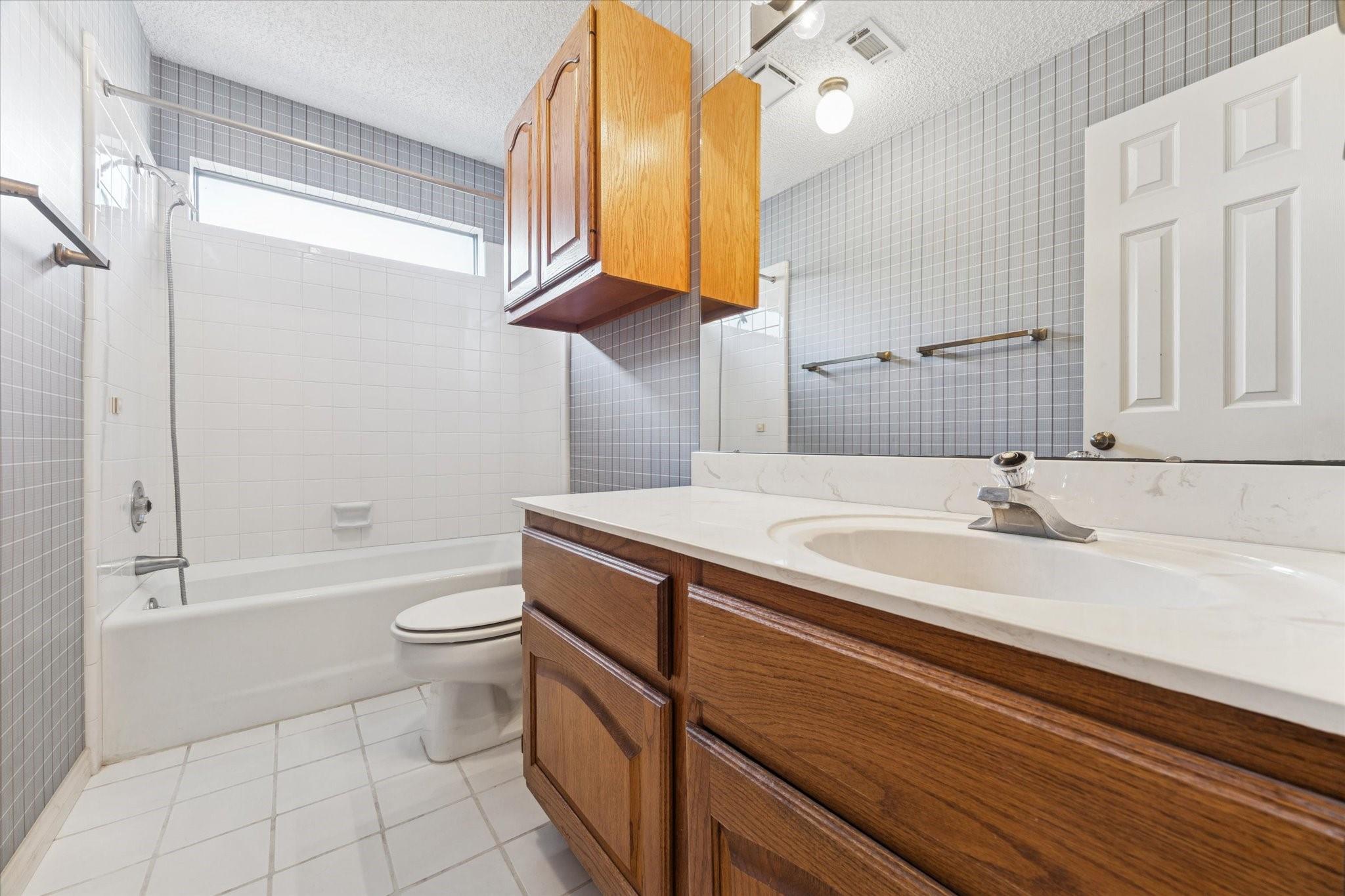 5604 Saint Paul Street