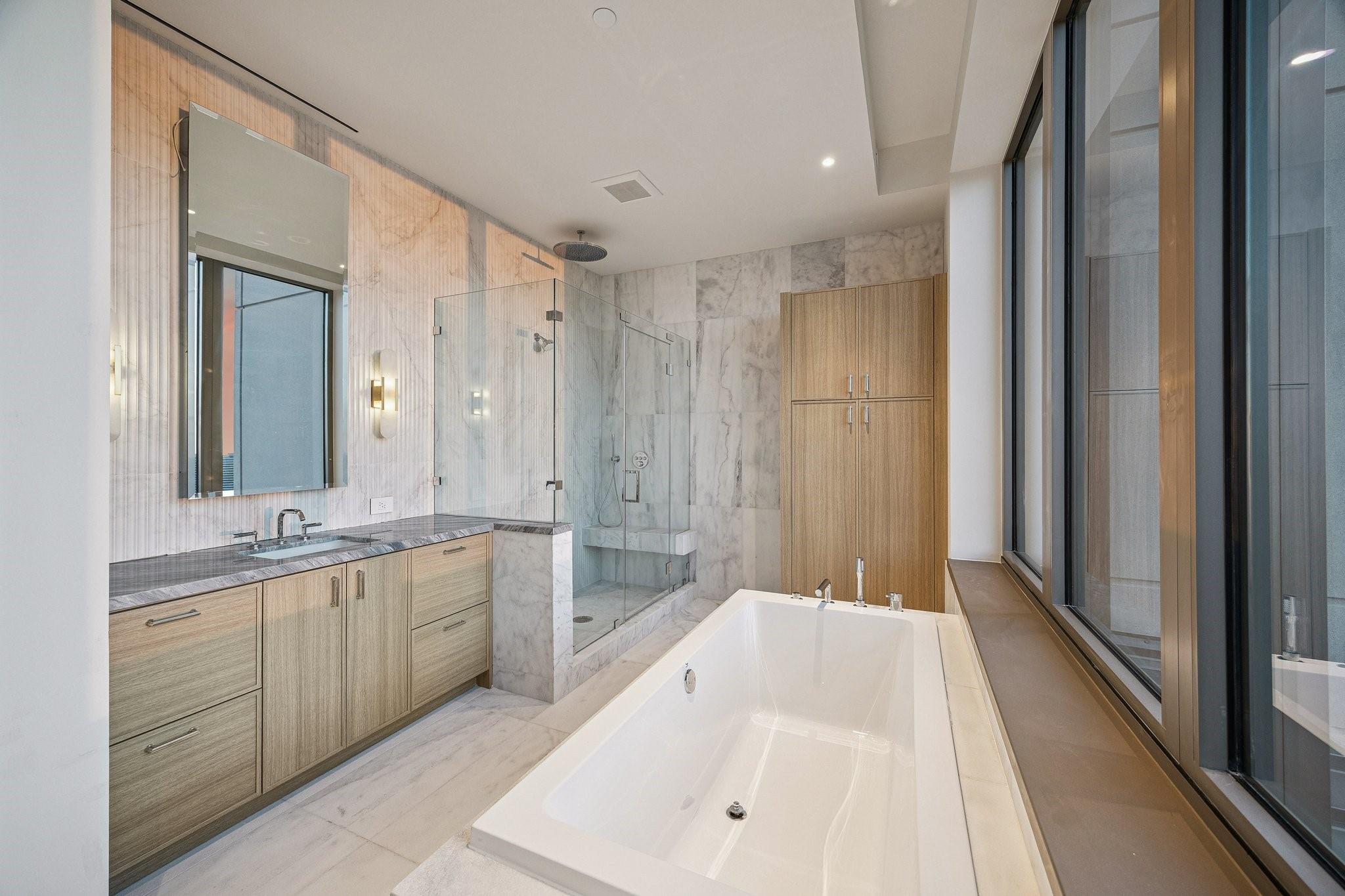 1275 S Post Oak Lane # 2502