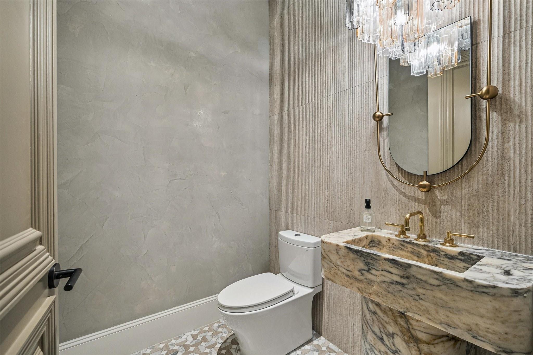 1275 S Post Oak Lane # 2502