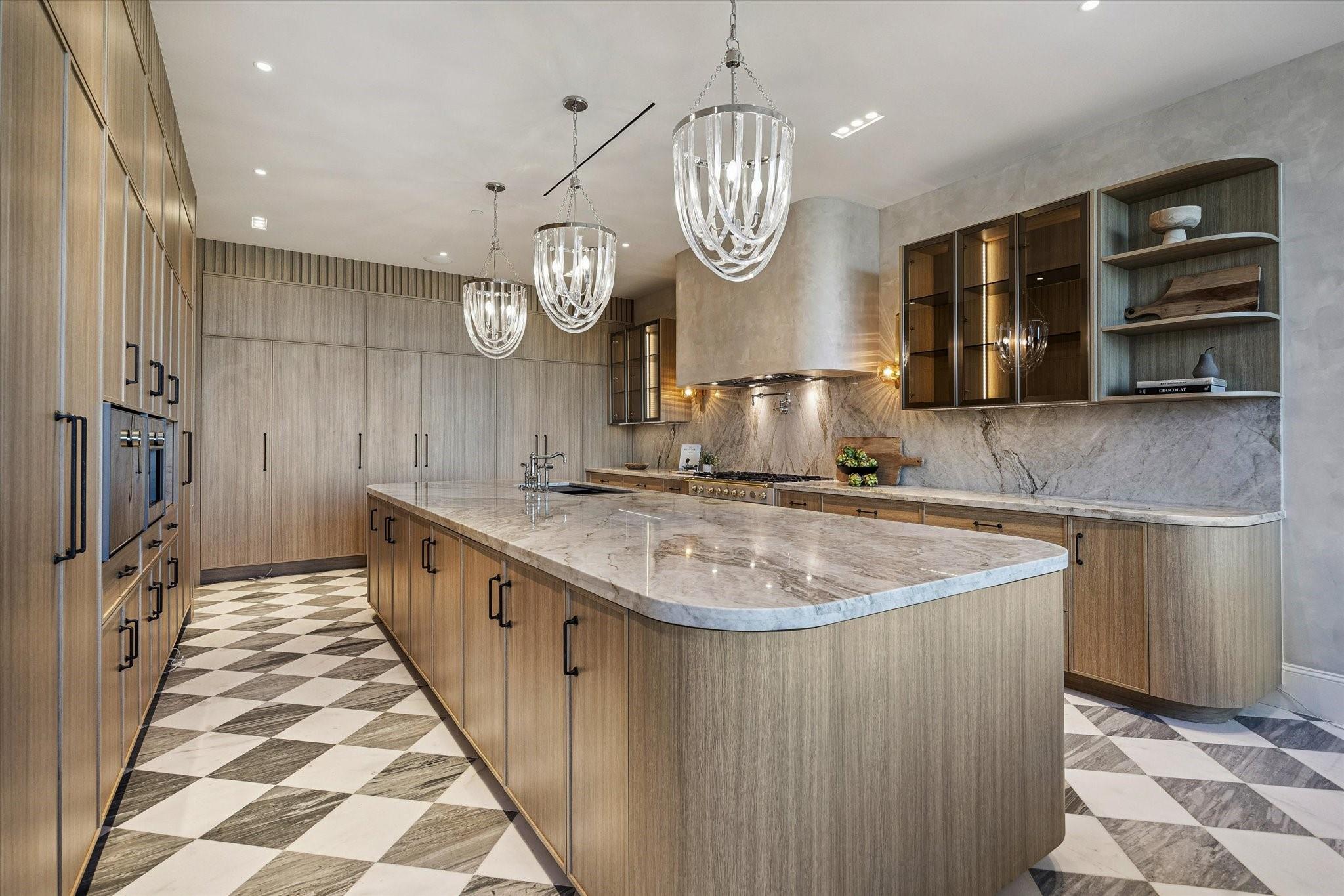 1275 S Post Oak Lane # 2502