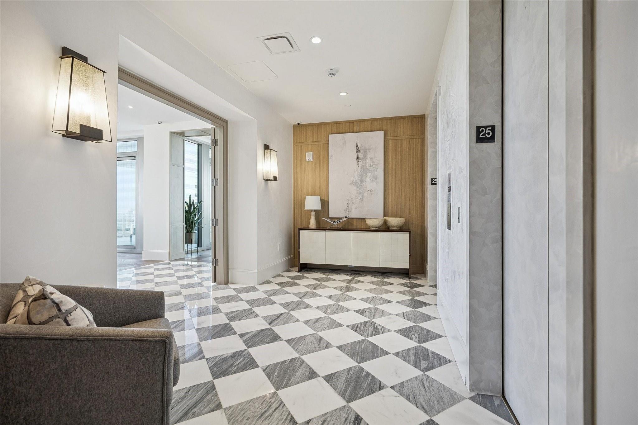 1275 S Post Oak Lane # 2502