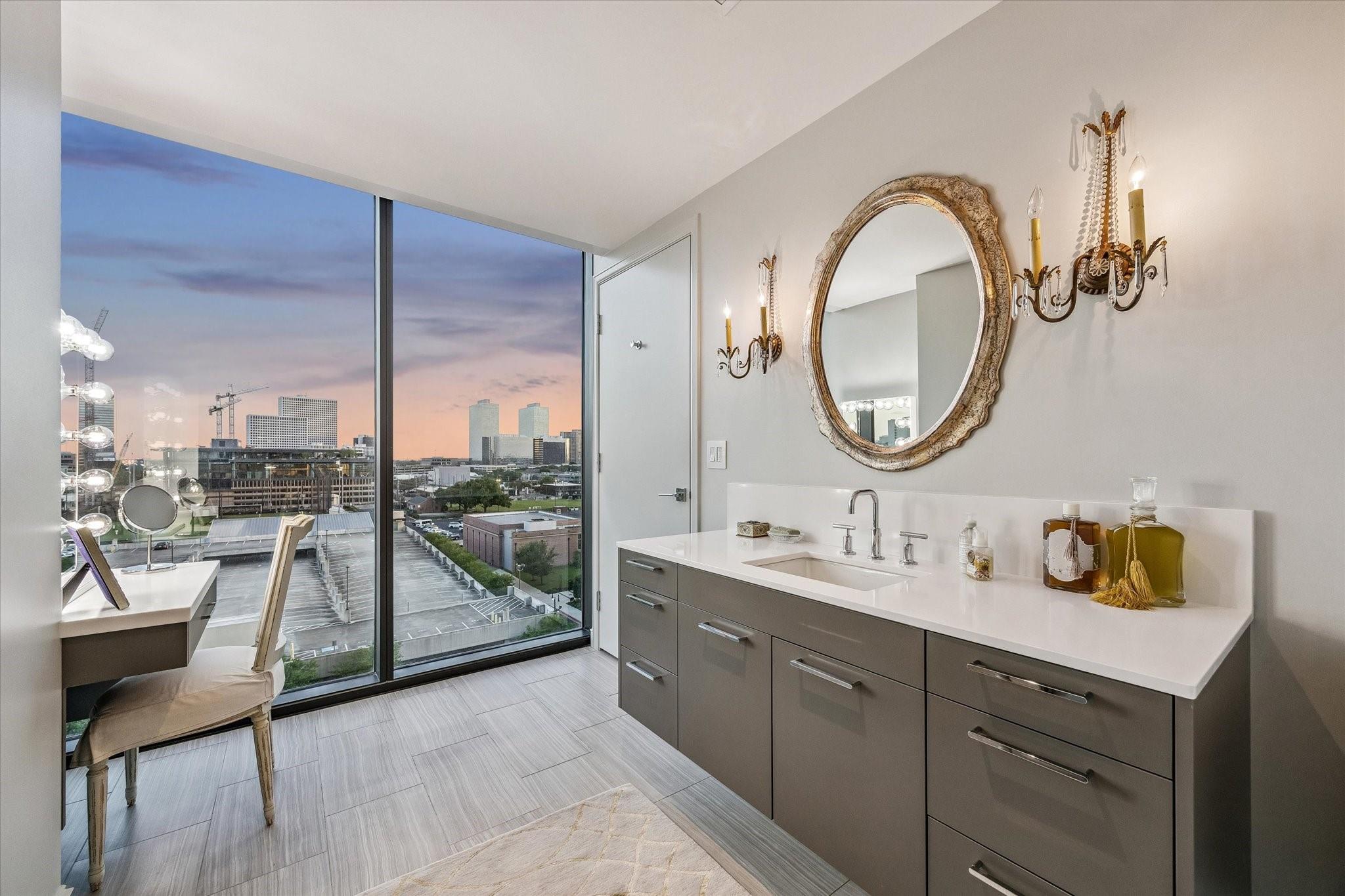 3433 Westheimer Road # 706
