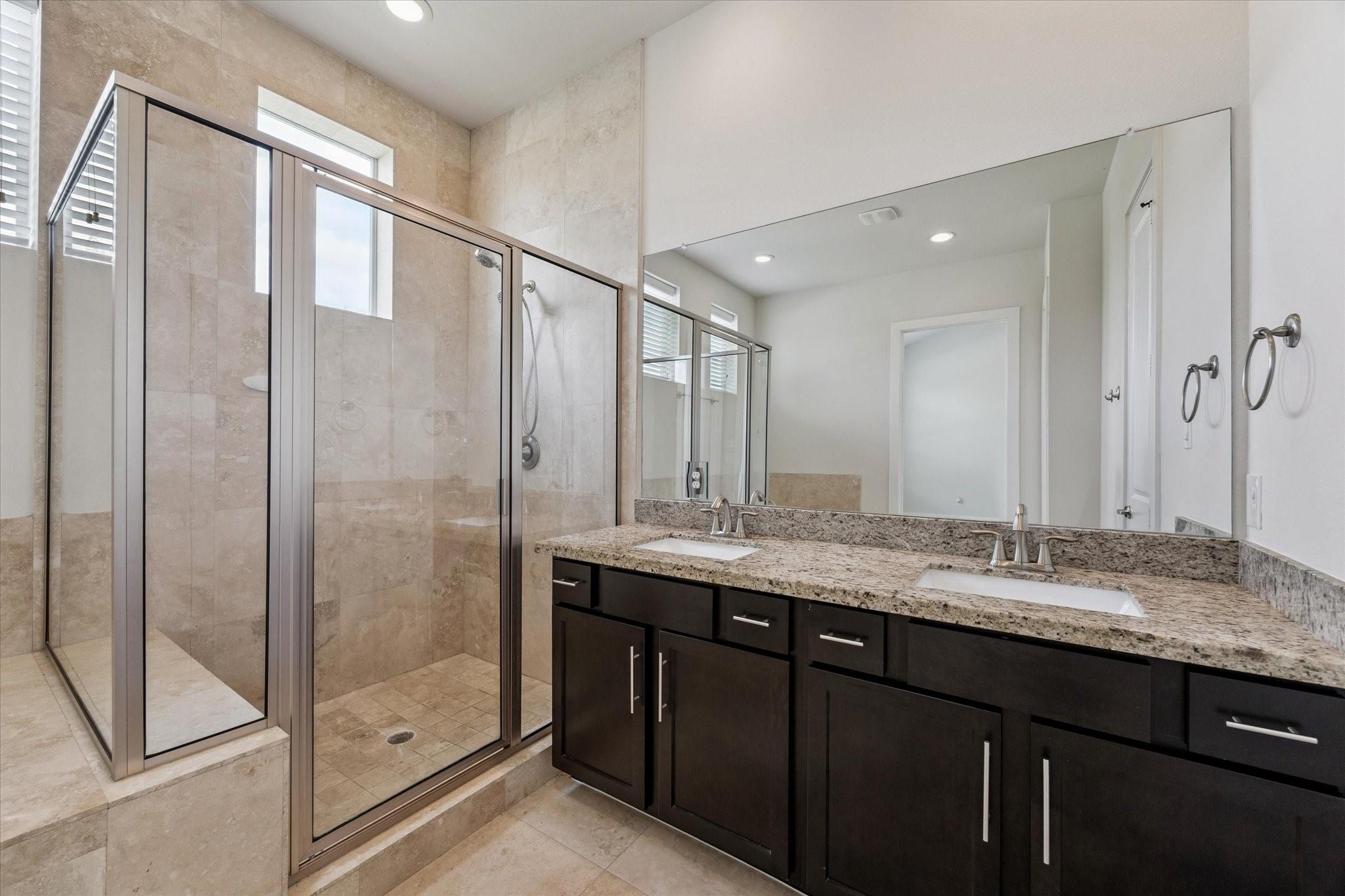 1815 Crestdale Drive