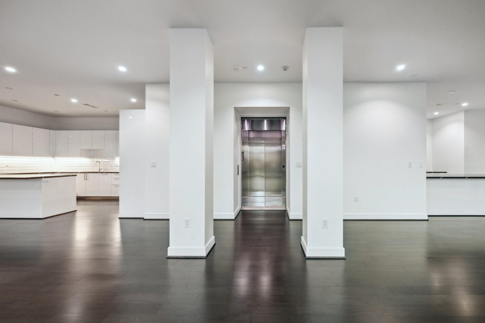 4521 San Felipe Street # 5 Unit: 2304-5