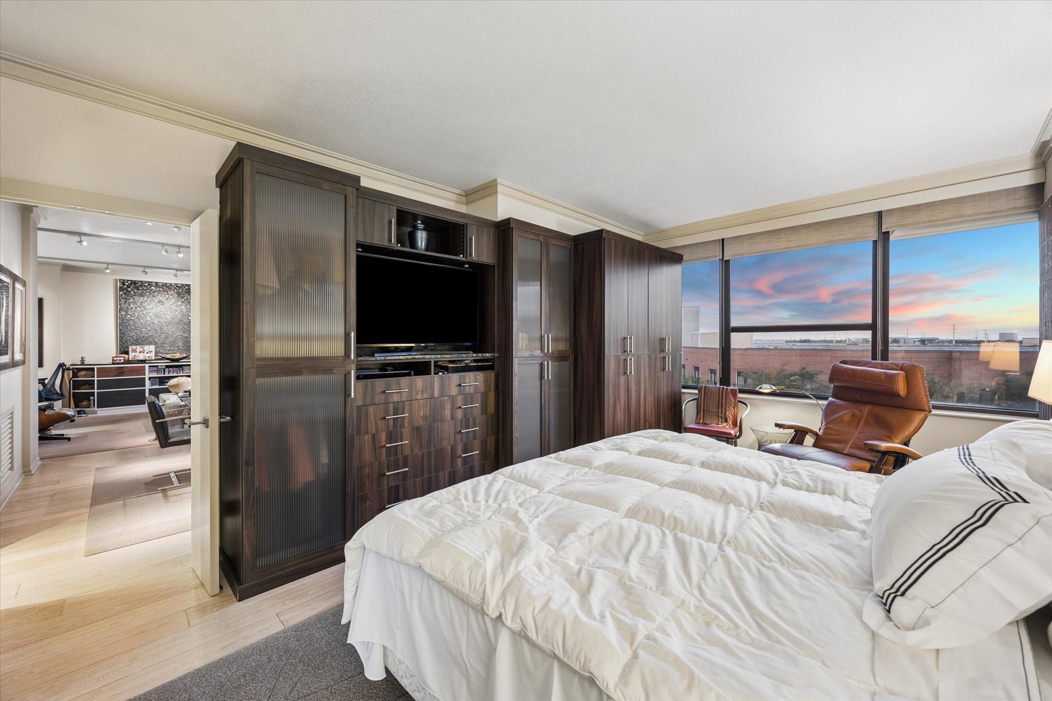 15 Greenway Plaza # 6A