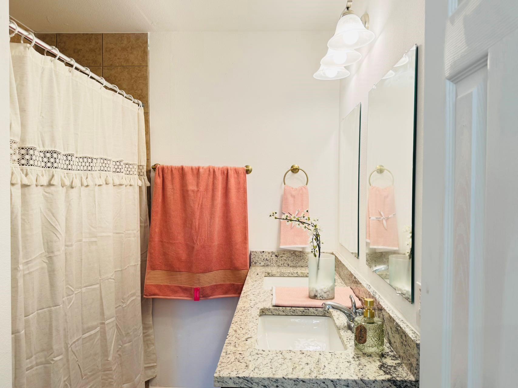 11206 Beverley Park Street