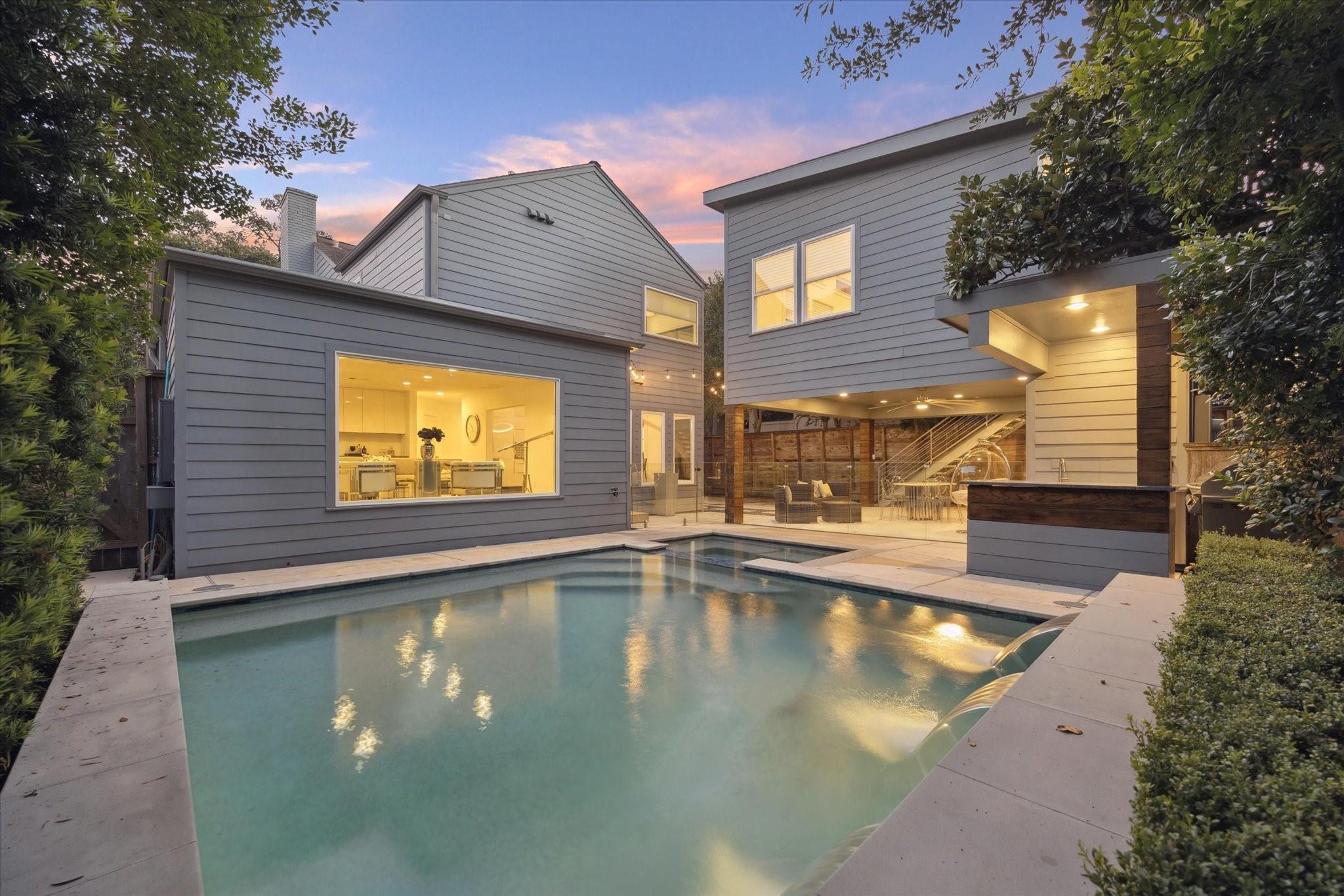 2420 Locke Lane