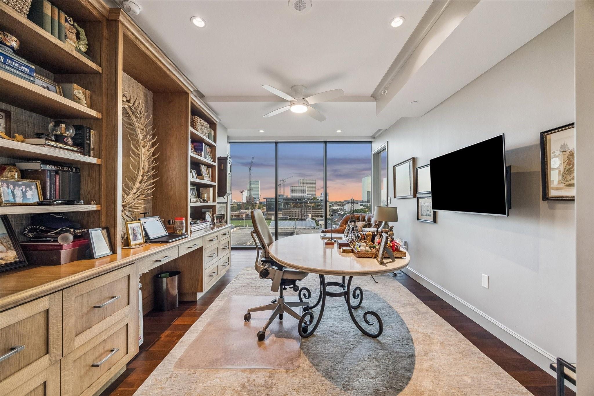 3433 Westheimer Road # 706