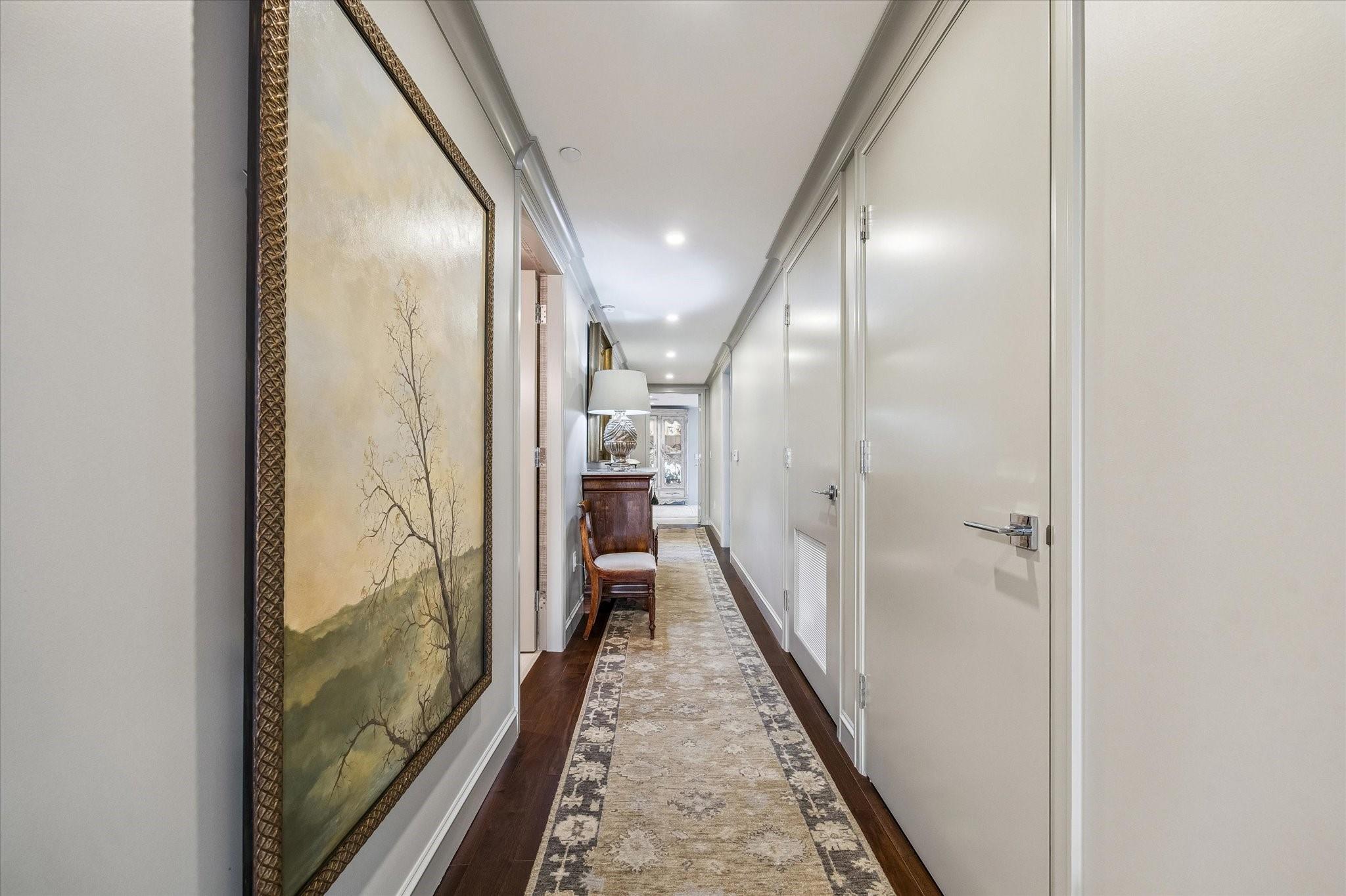 3433 Westheimer Road # 706