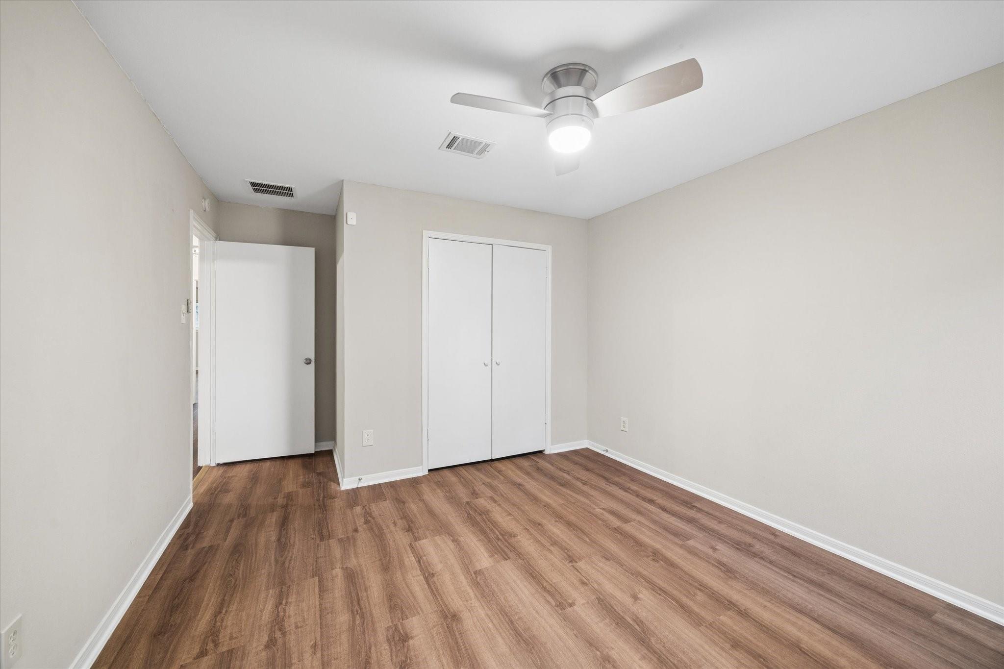 6226 Bankside Drive