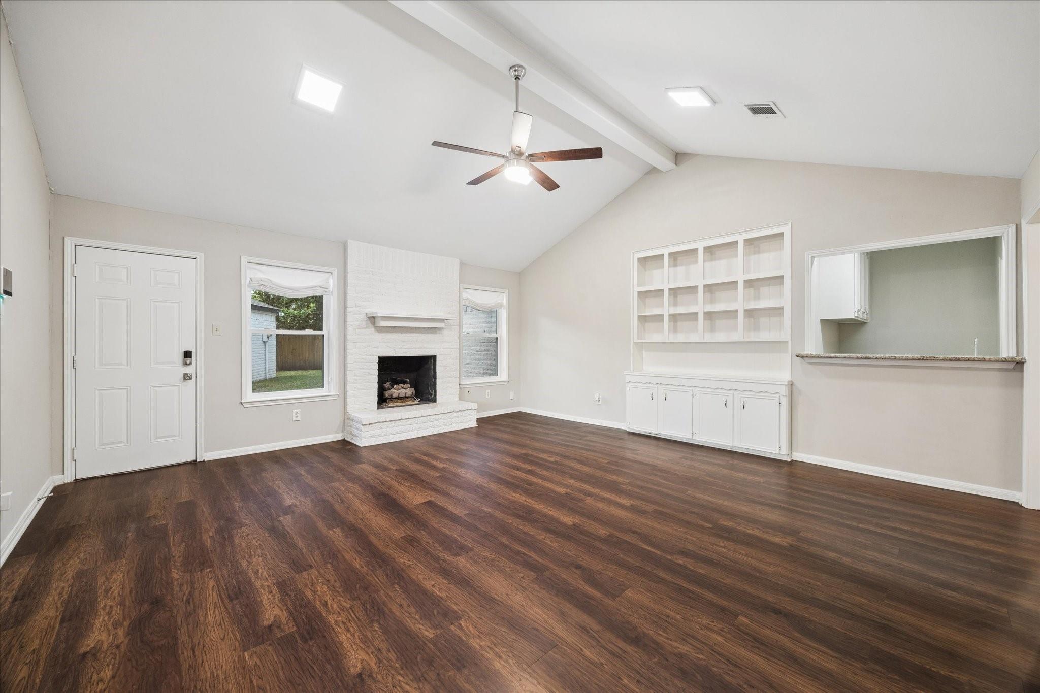 6226 Bankside Drive